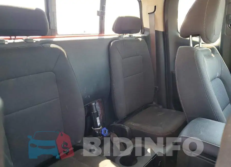 1GCHTCEN7M1292553 Photo# 10