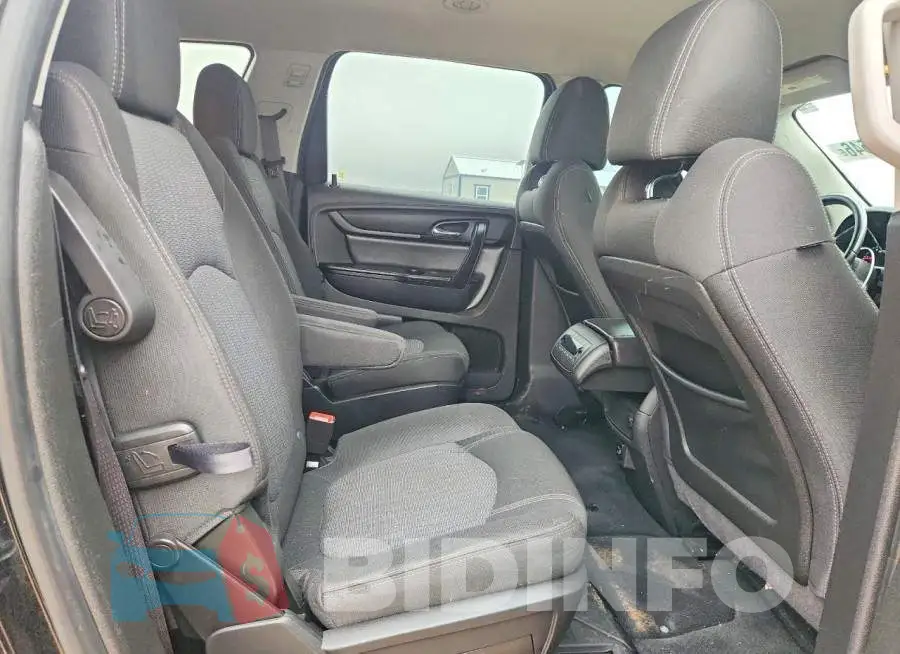 1GNKVHKD5HJ144777 Photo# 11