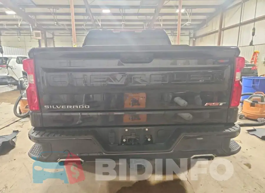 2GCUDEED9R1244813 Photo# 6