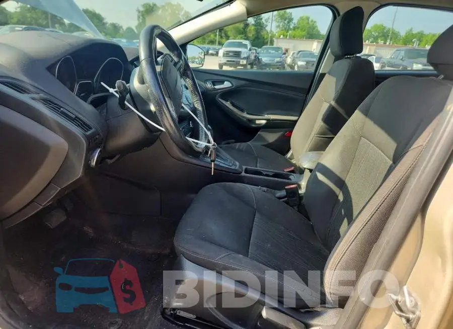 1FADP3F2XHL307442 Photo# 7