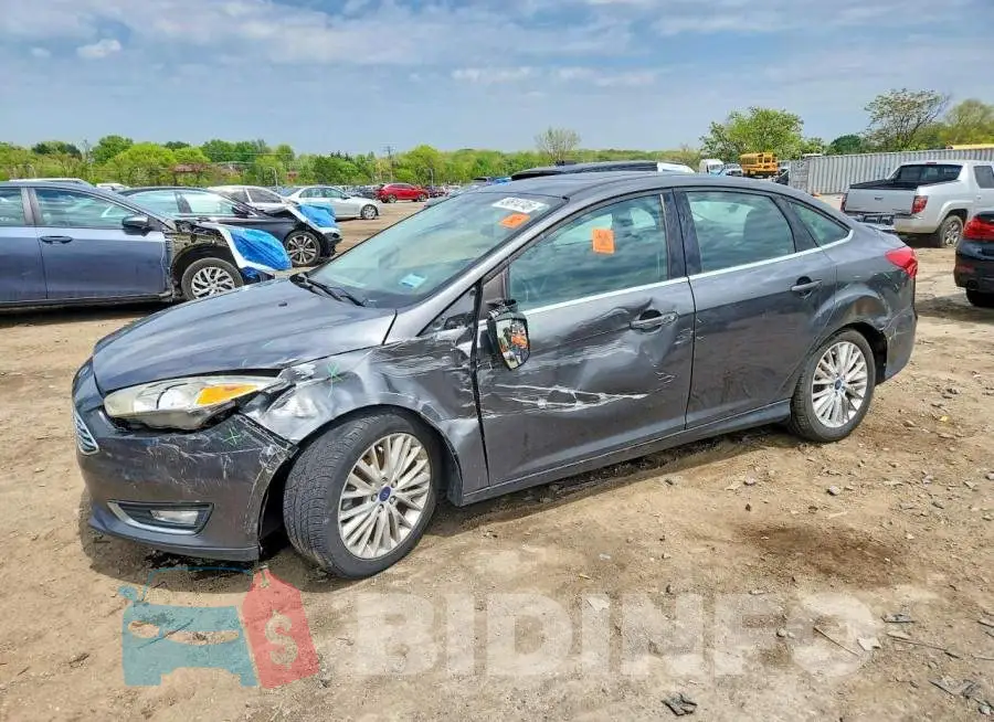 1FADP3J23HL238441 Photo# 1