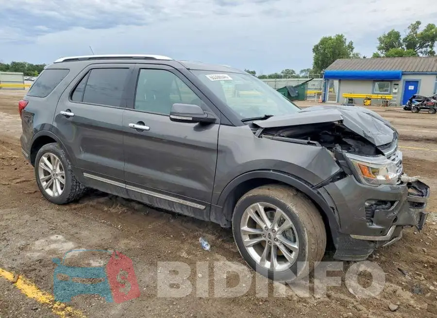 1FM5K8FH6JGC93516 Photo# 4