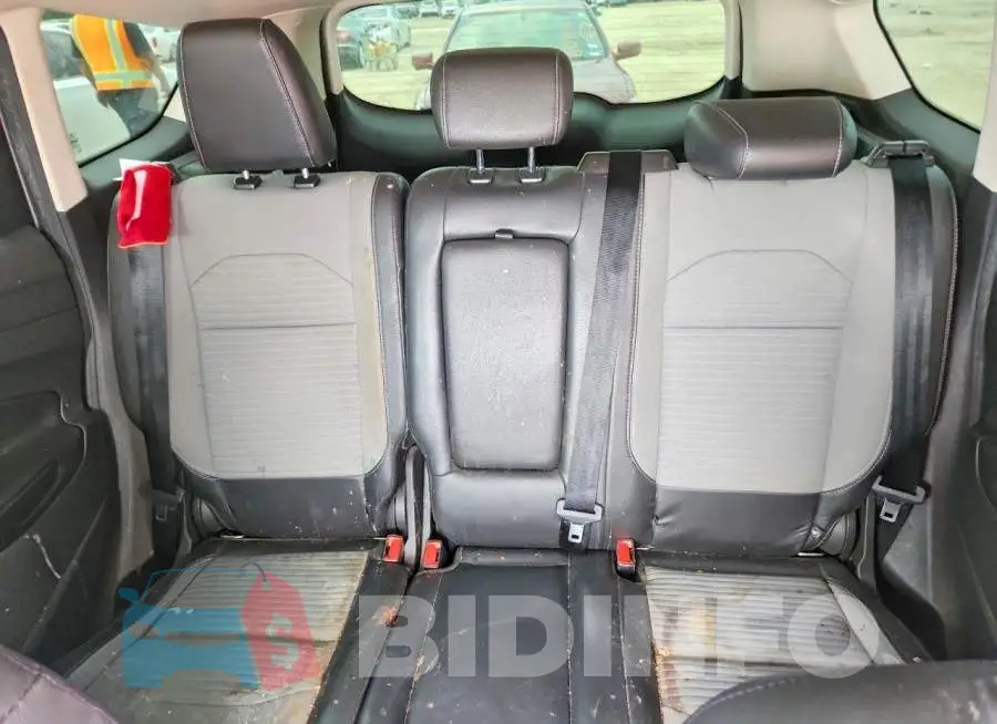 1FMCU0GD6JUB11247 Photo# 10