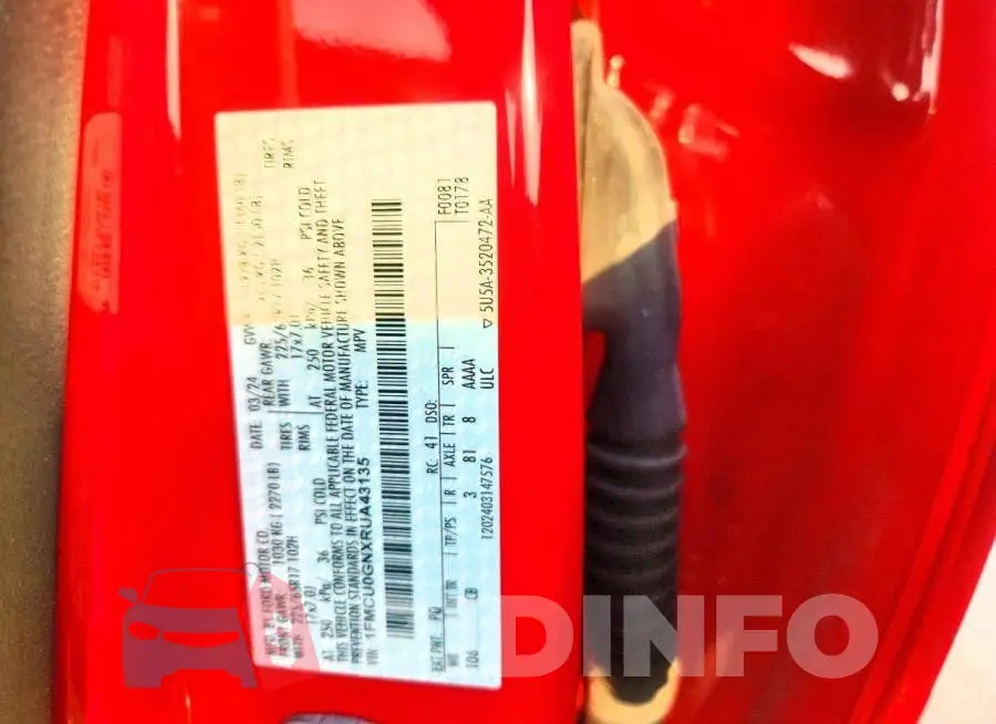 1FMCU0GNXRUA43135 Photo# 12