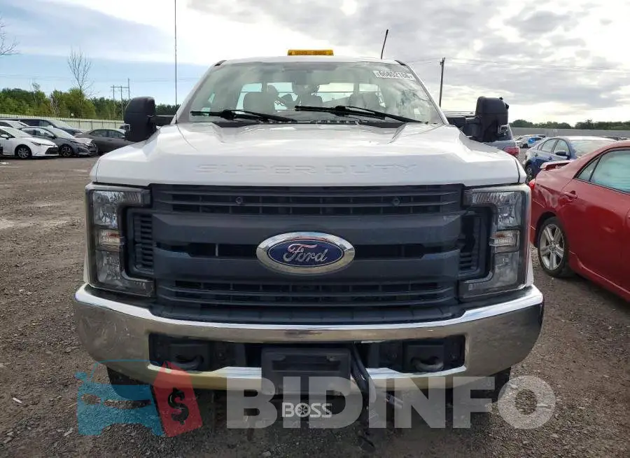1FTBF2B68KEC84410 Photo# 5