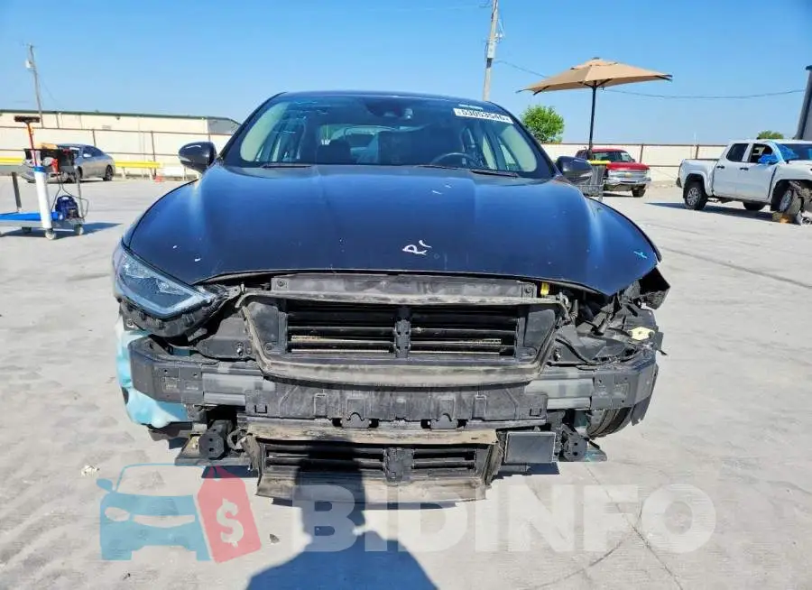3FA6P0CD9LR151613 Photo# 5