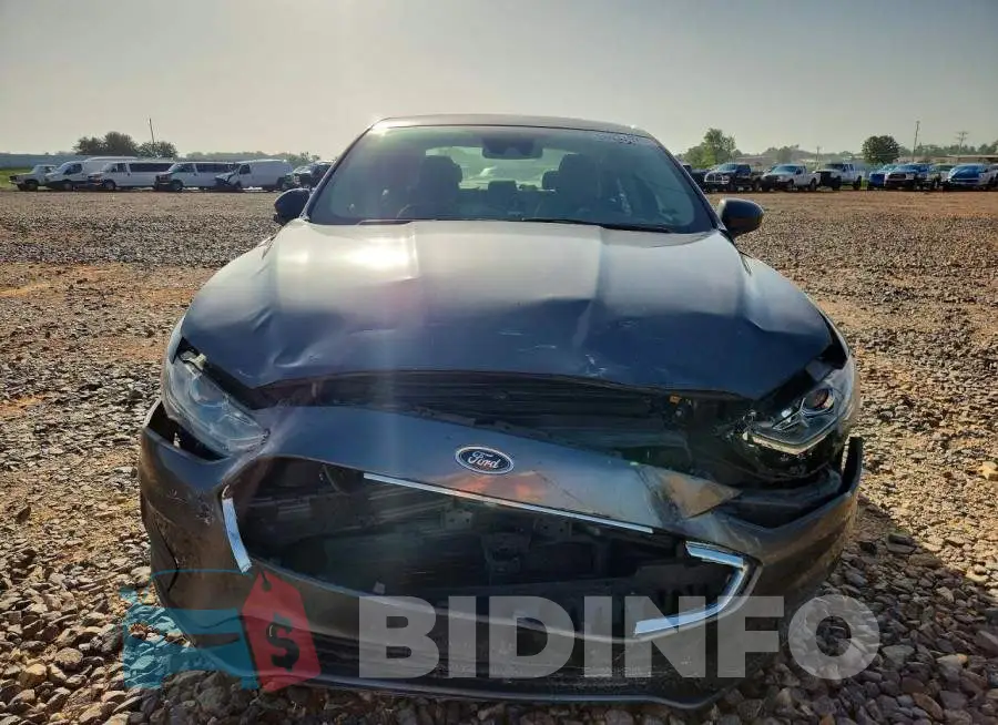3FA6P0LUXKR184974 Photo# 5
