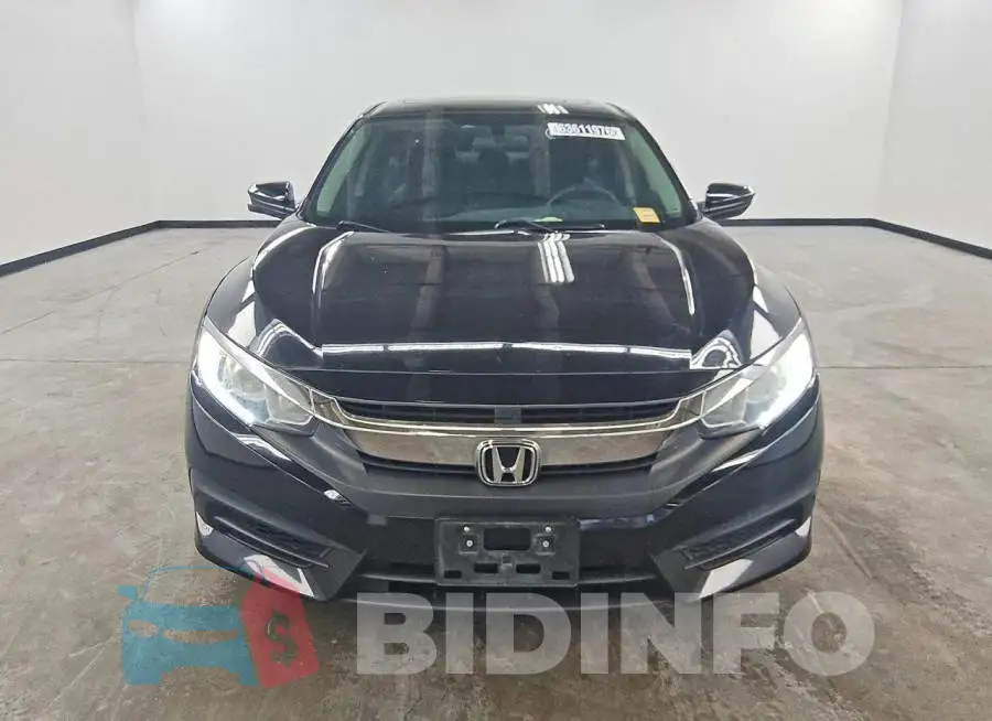 19XFC2F73HE033644 Photo# 5