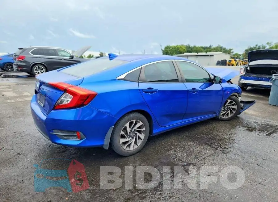 19XFC2F89HE031471 Photo# 3