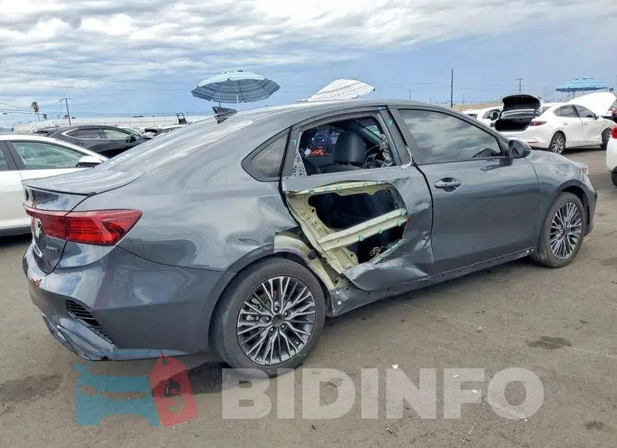3KPF54AD7RE773766 Photo# 3