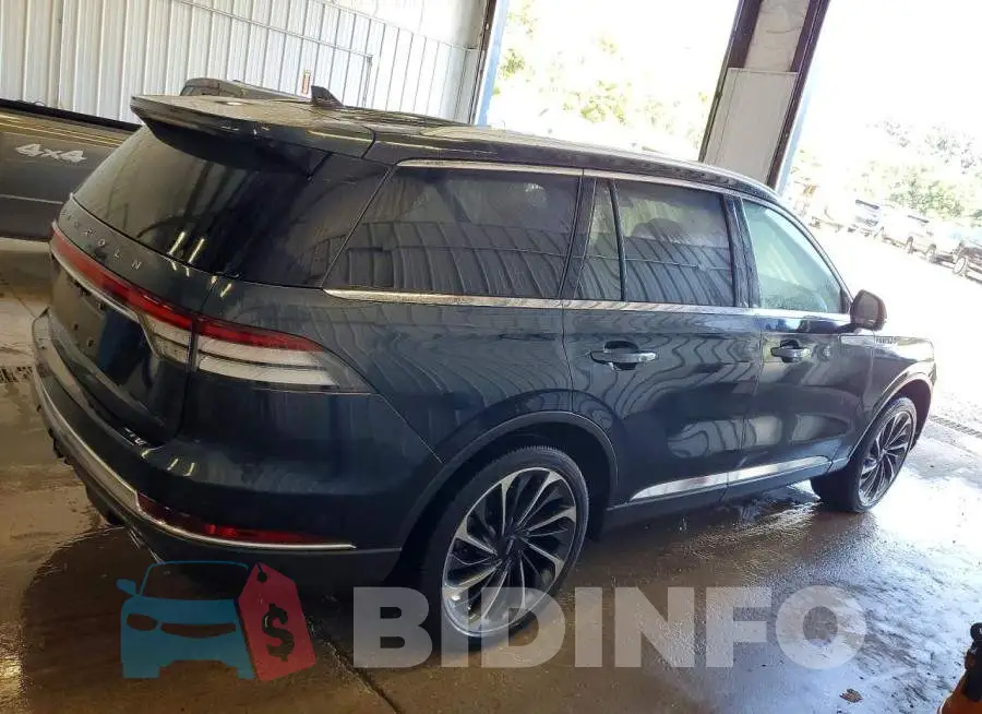 5LM5J7XC0PGL17606 Photo# 3
