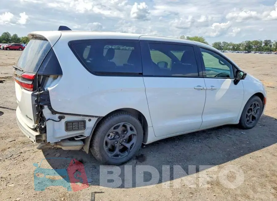 2C4RC1S79RR166583 Photo# 3