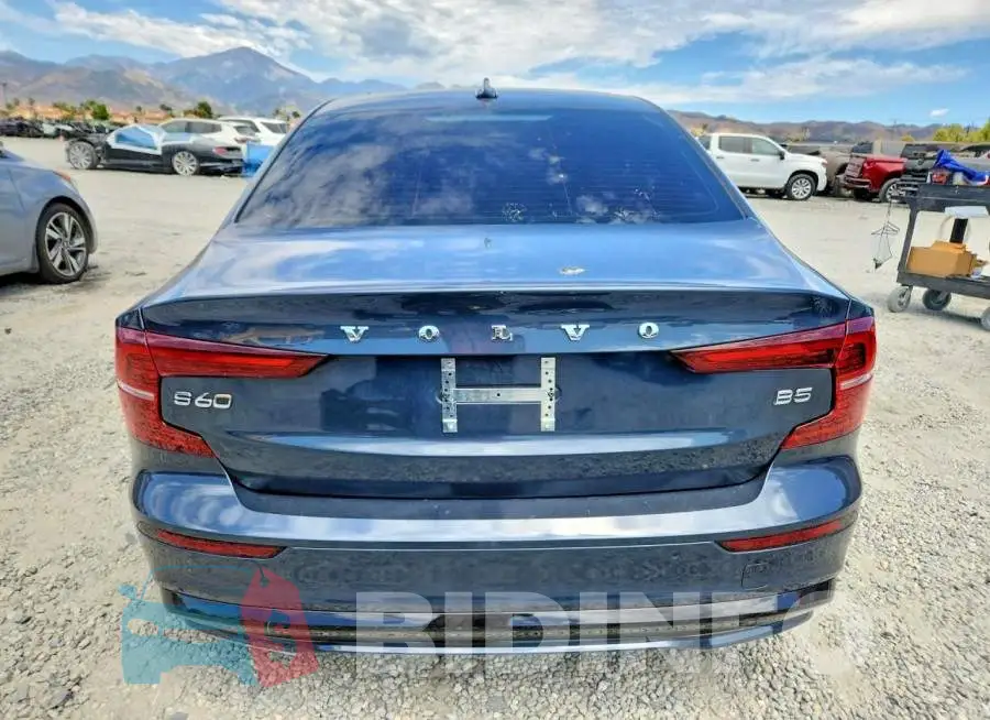 7JRL12FL4RG285637 Photo# 6
