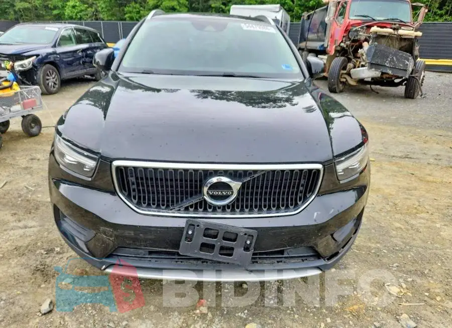 YV4AC2HK2L2338535 Photo# 5