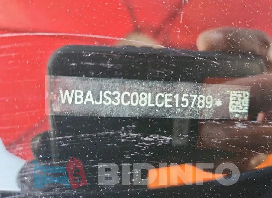WBAJS3C08LCE15789 Photo# 12