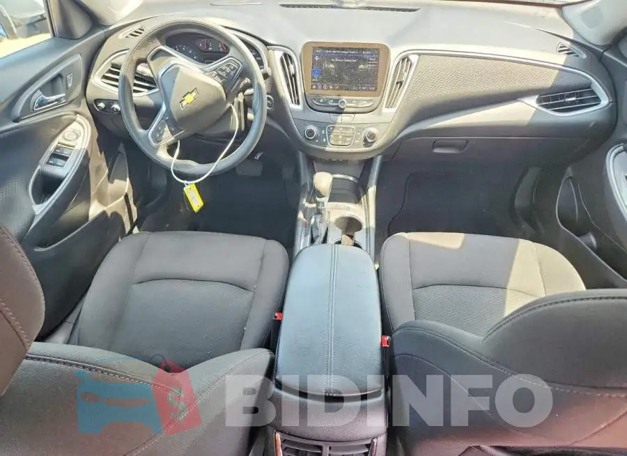 1G1ZD5ST0RF187114 Photo# 8