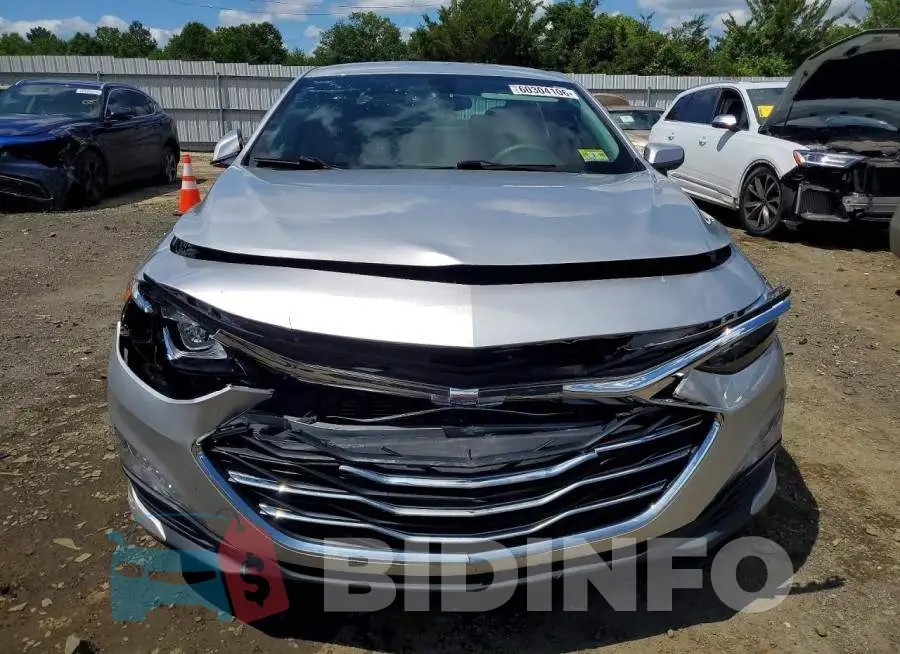 1G1ZD5ST4KF158138 Photo# 5