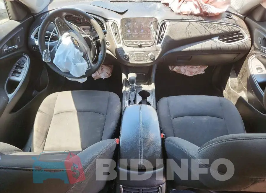 1G1ZD5ST4PF213260 Photo# 8
