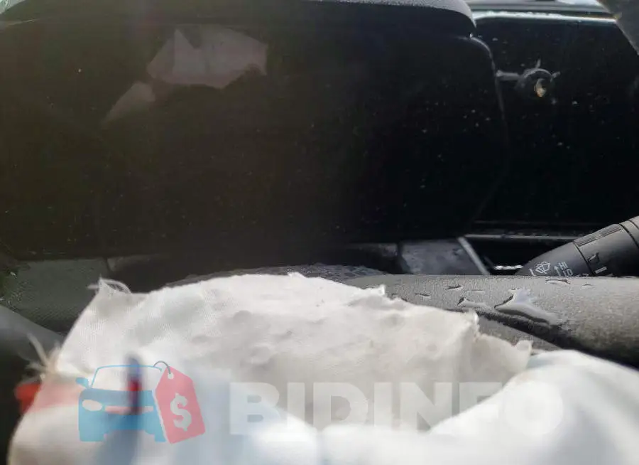 KL79MPSL0SB201560 Photo# 9