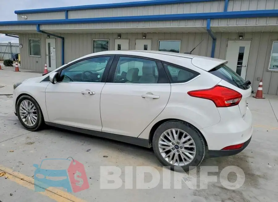 1FADP3N23HL268257 Photo# 2