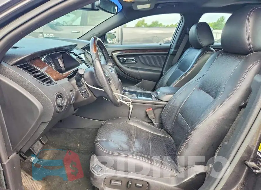 1FAHP2F82HG102304 Photo# 7