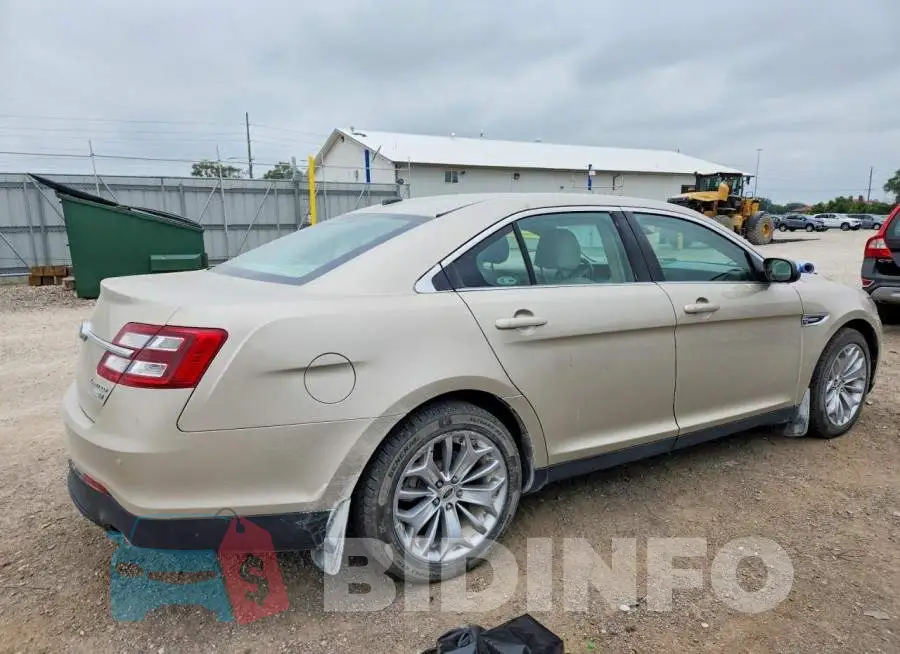 1FAHP2J84JG131073 Photo# 3