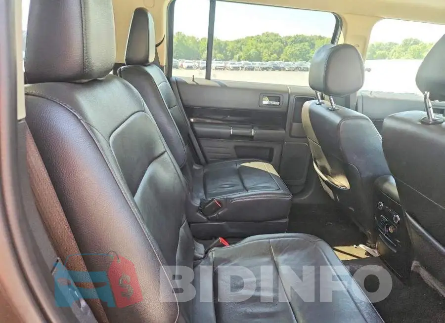 2FMHK6C89JBA10717 Photo# 11