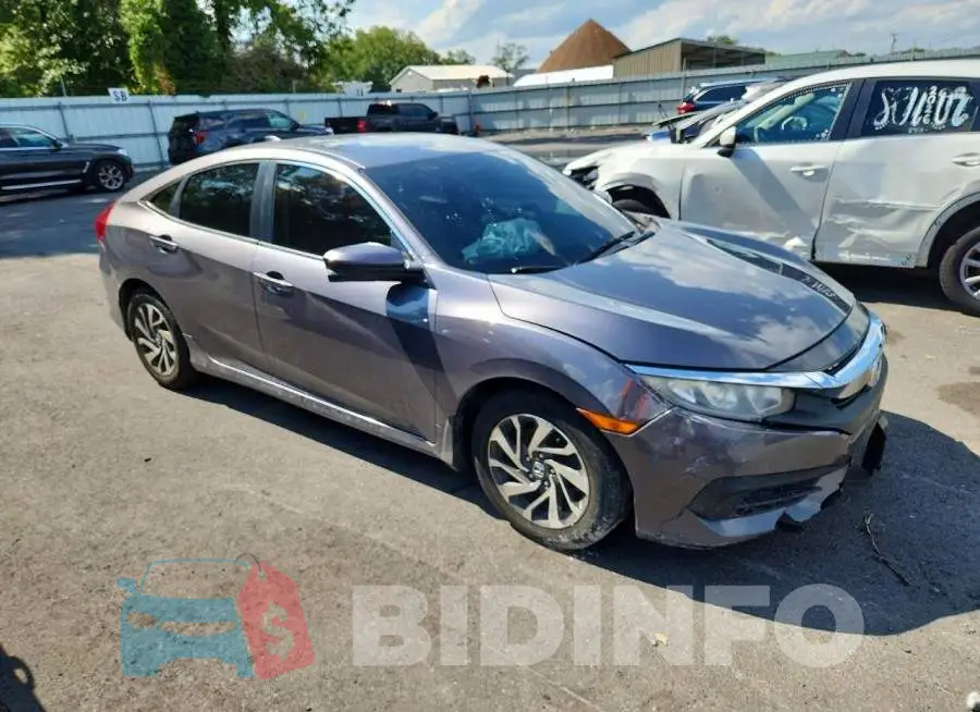 19XFC2F74HE207415 Photo# 4