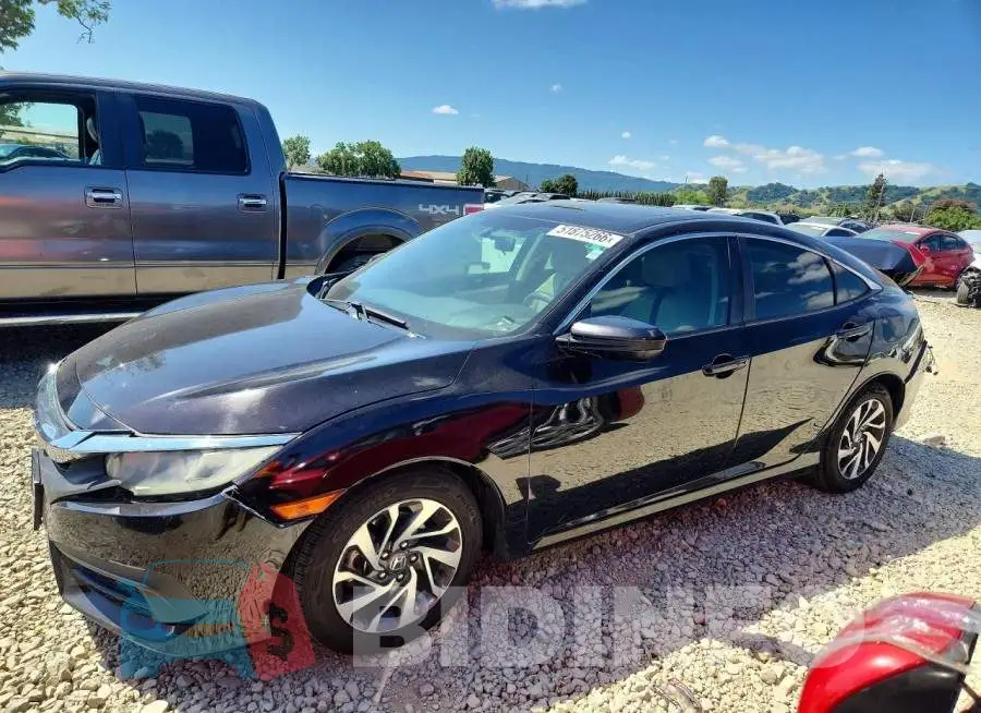 19XFC2F74JE201443 Photo# 1