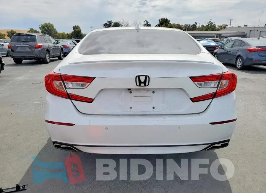 1HGCV1F30LA141172 Photo# 6