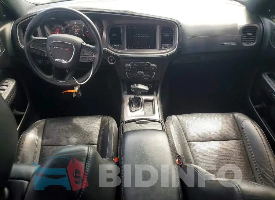 2C3CDXBG5MH678401 Photo# 8