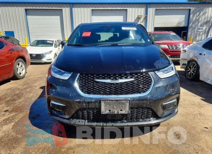 2C4RC1BG3SR520684 Photo# 5