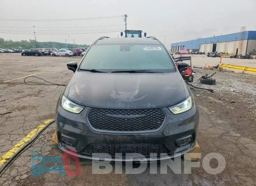 2C4RC1BGXMR560957 Photo# 5