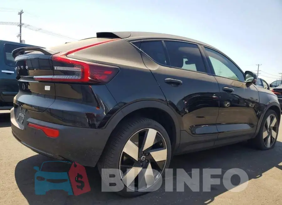 YV4ED3GM9P2049763 Photo# 3