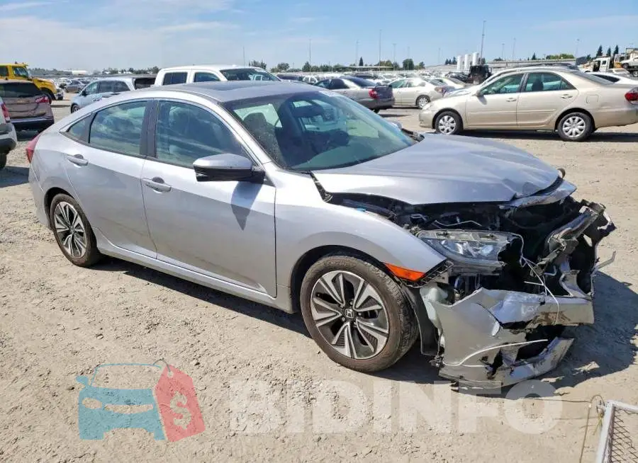 19XFC1F74HE214603 Photo# 4