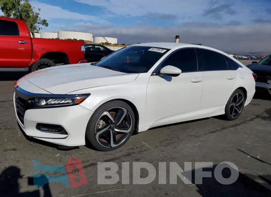 1HGCV1F39JA262120 Photo# 1