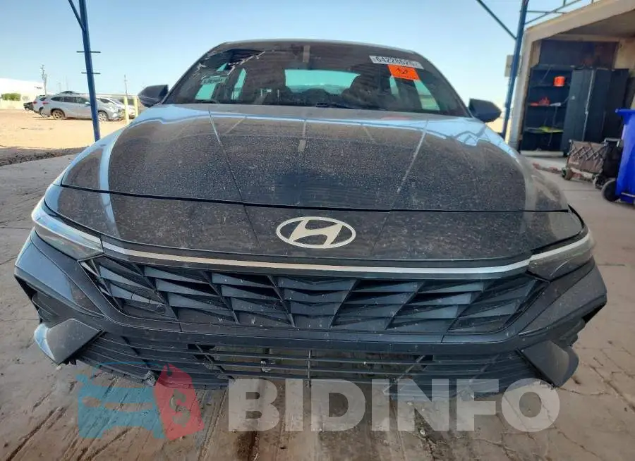 KMHLL4DG1RU779249 Photo# 5
