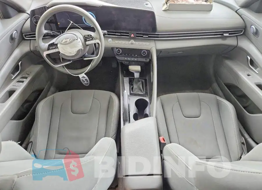 KMHLM4DG1RU676829 Photo# 8