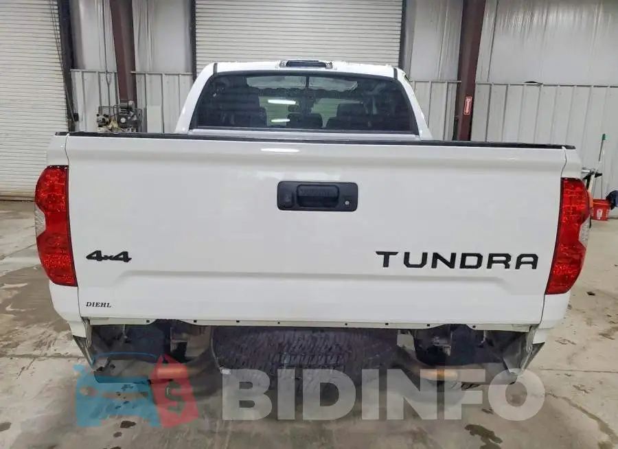 5TFDY5F13KX834040 Photo# 6