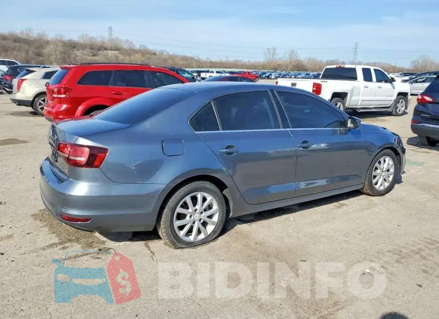 3VW167AJ0HM316037 Photo# 3
