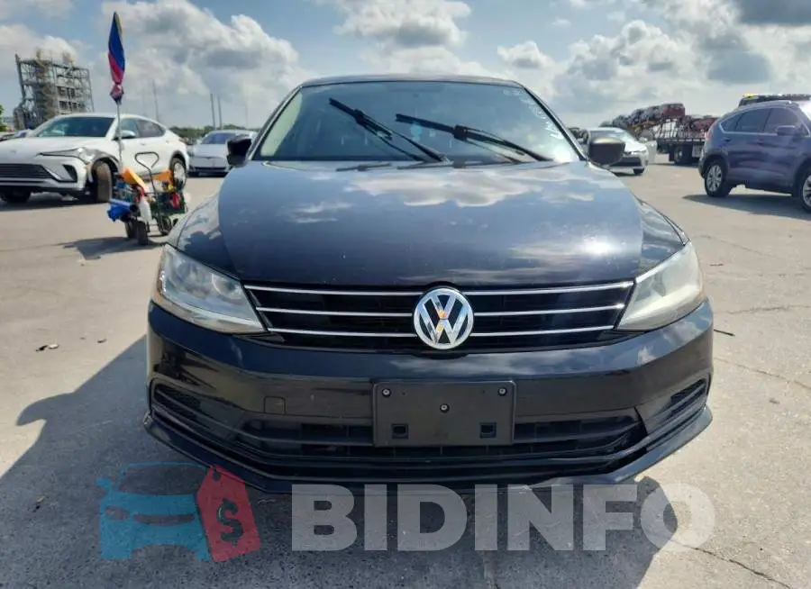 3VW2B7AJ1HM227156 Photo# 5