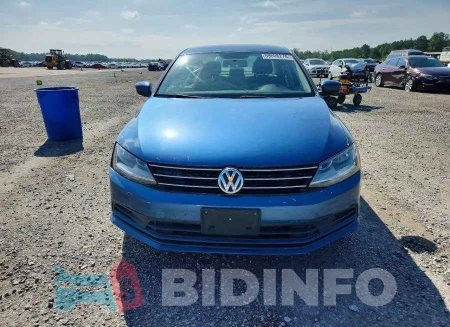 3VW2B7AJ2HM345636 Photo# 5