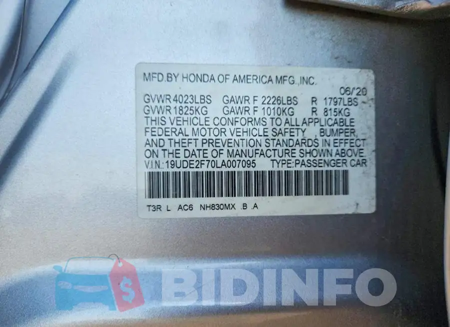 19UDE2F70LA007095 Photo# 12