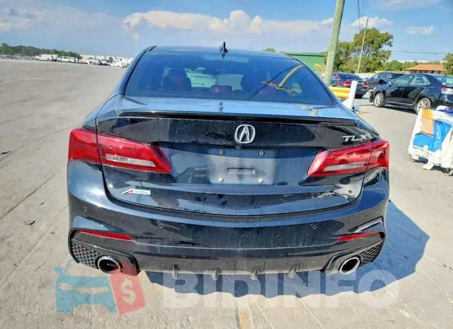 19UUB2F62KA009526 Photo# 6