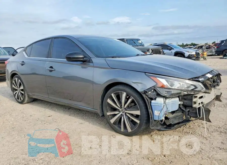 1N4BL4CV6LC145101 Photo# 4