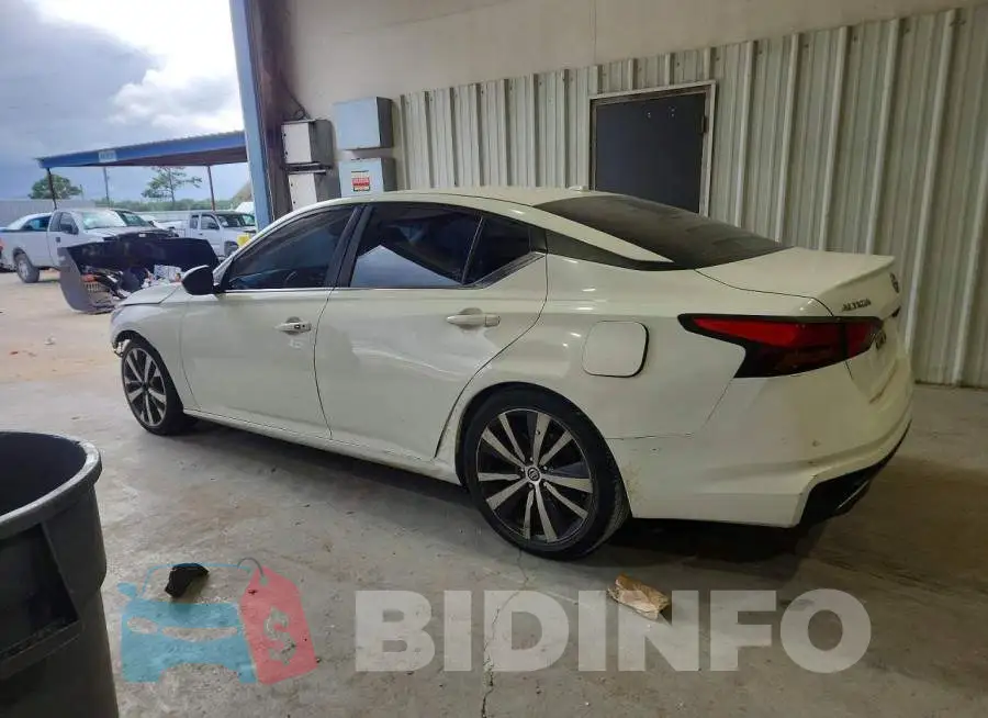 1N4BL4CV9KC156141 Photo# 2