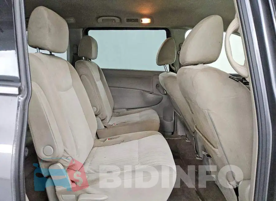 JN8AE2KPXH9165917 Photo# 11