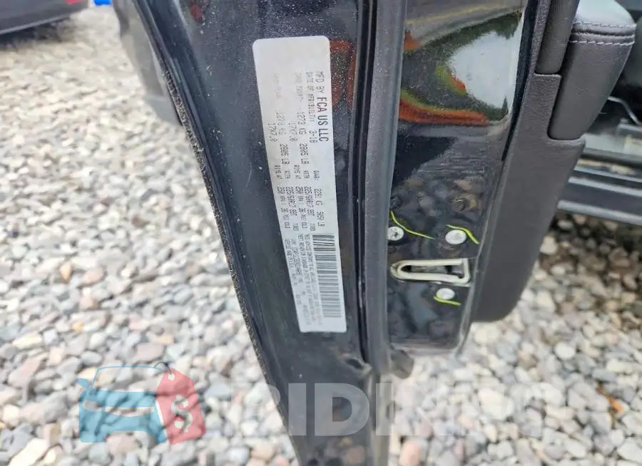 1C4PJLCB2KD148091 Photo# 12