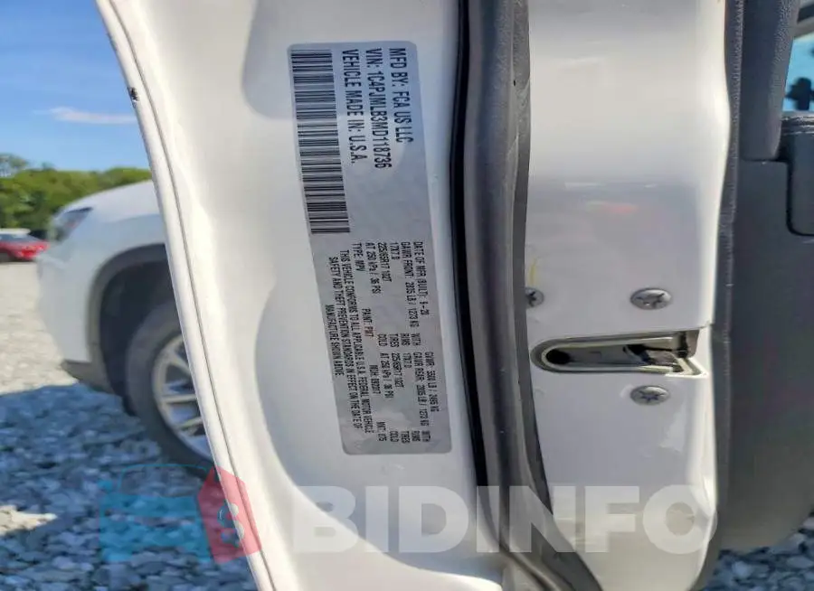 1C4PJMLB3MD118736 Photo# 12