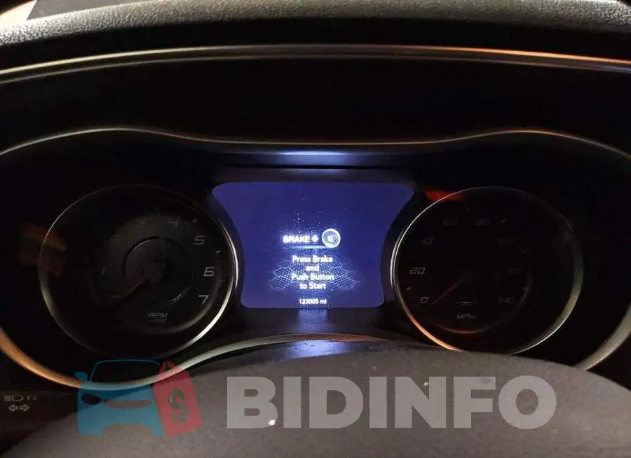 2C3CDXHG1JH176388 Photo# 9